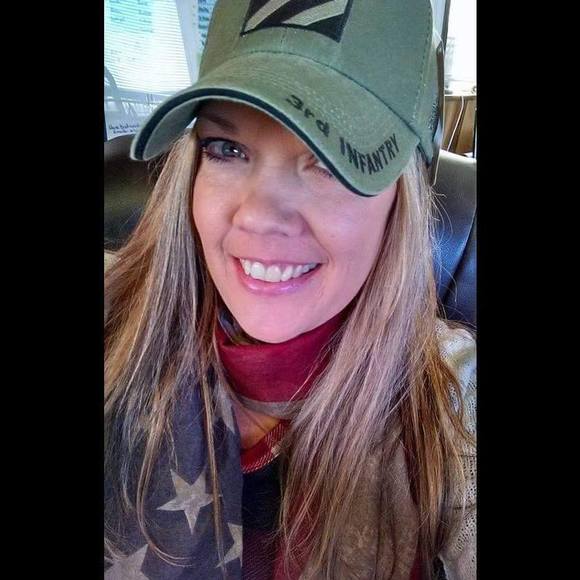 Meet your Posher, Jeannie - Picture 1 of 1